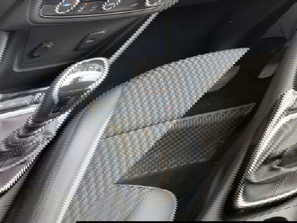 Opel Crossland X usata a Torino (14)