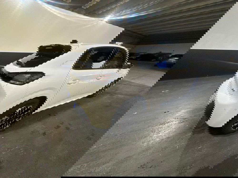 Peugeot 208 usata a Milano (7)