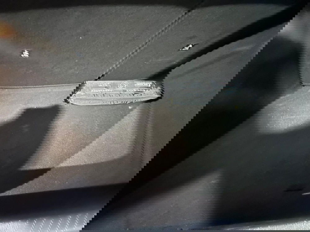 Peugeot 208 usata a Milano (9)