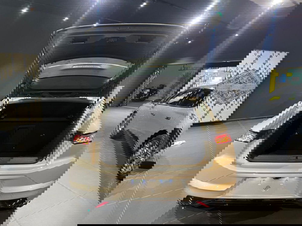 Ds DS 4 nuova a Milano (10)