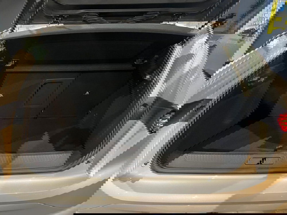 Ds DS 4 nuova a Milano (11)