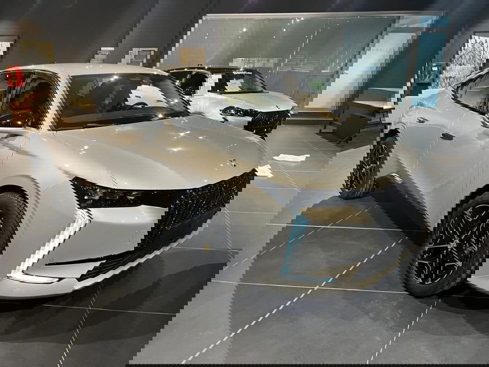 Ds DS 4 nuova a Milano (3)