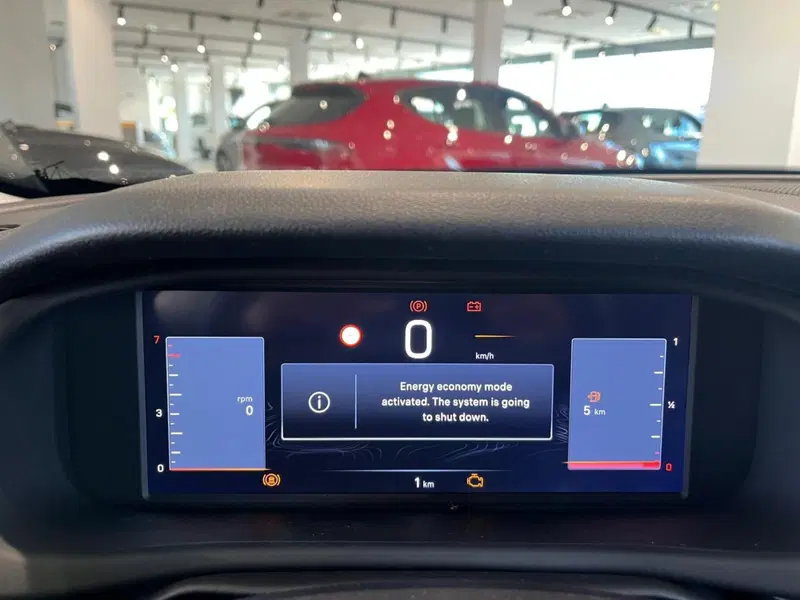 Jeep Avenger nuova a Milano (19)
