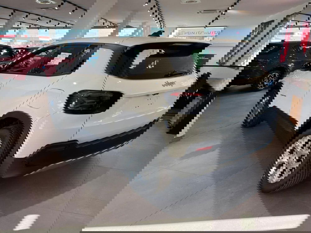 Jeep Avenger nuova a Milano (6)