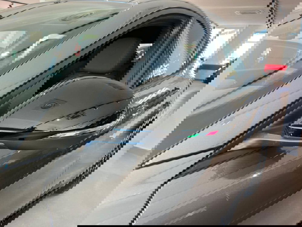 Alfa Romeo Tonale nuova a Milano (5)