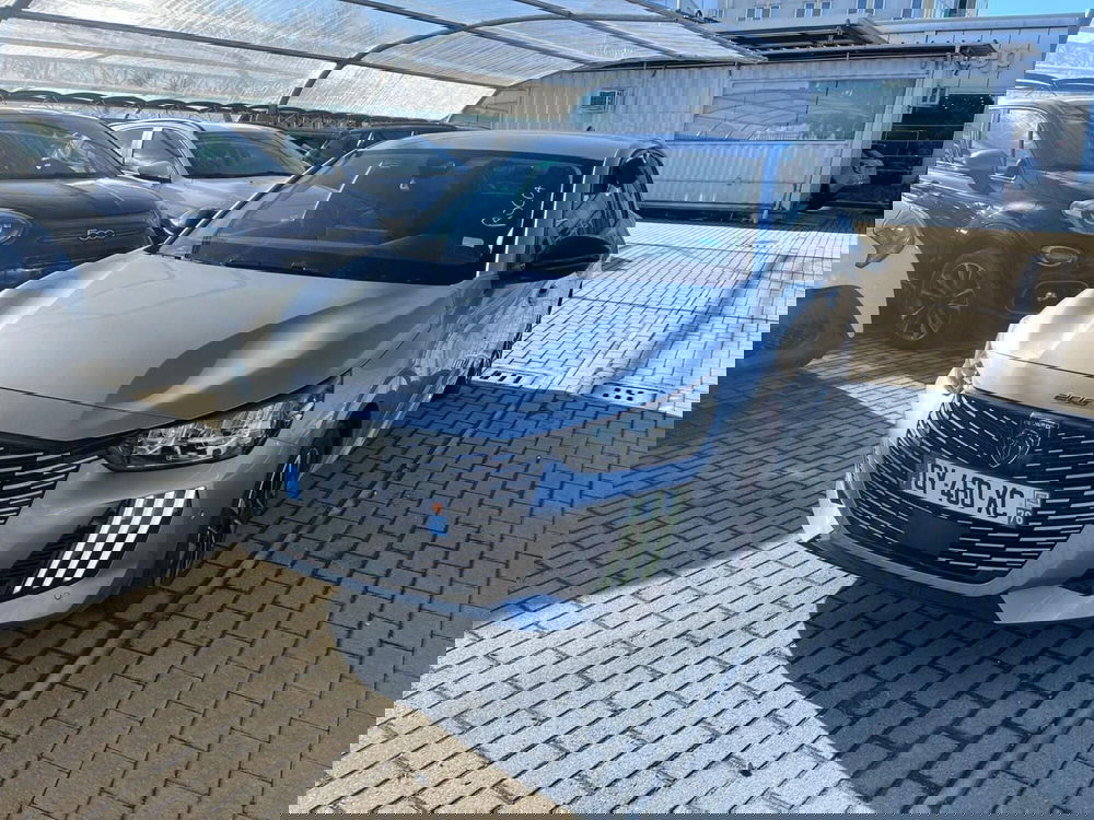 Peugeot 208 usata a Milano