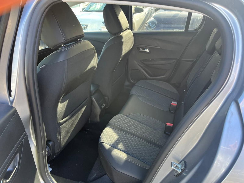 Peugeot 208 usata a Milano (14)