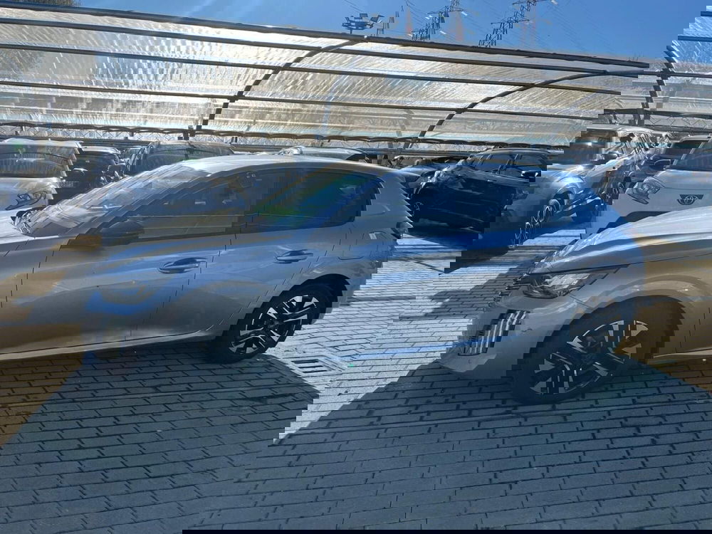 Peugeot 208 usata a Milano (4)