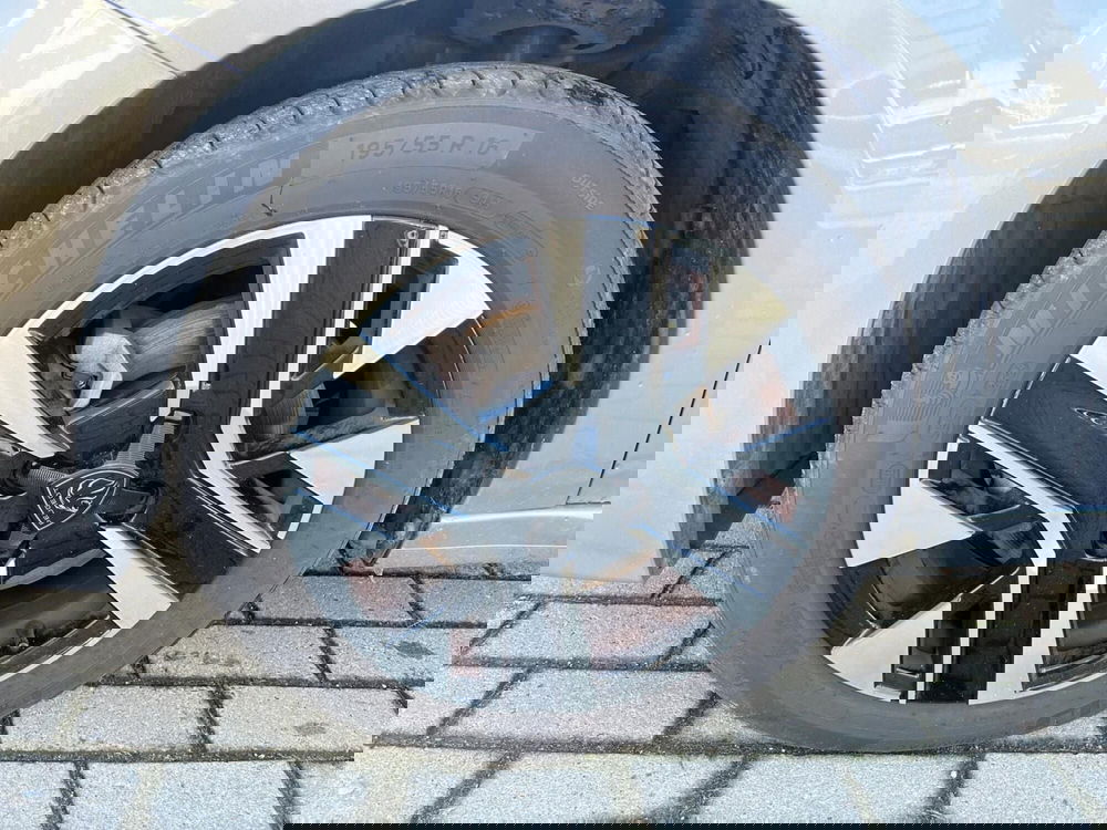 Peugeot 208 usata a Milano (5)