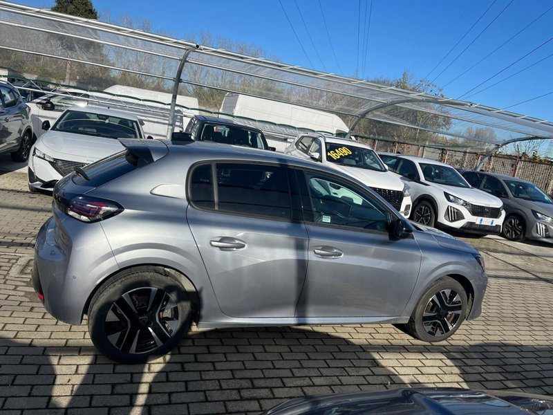 Peugeot 208 usata a Milano (6)