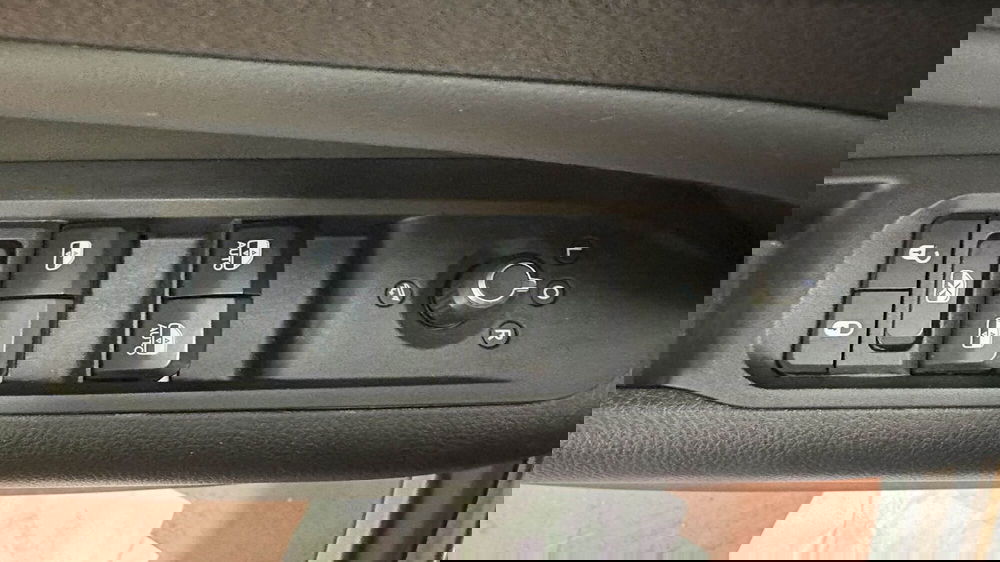 Jeep Compass usata a Treviso (15)