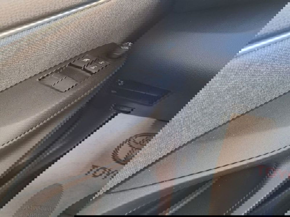 Toyota Yaris Cross usata a Cagliari (18)