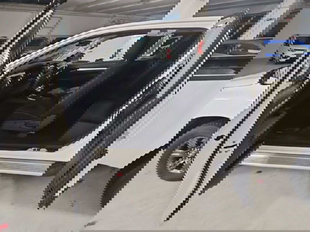 Toyota Hilux usata a Vicenza (10)