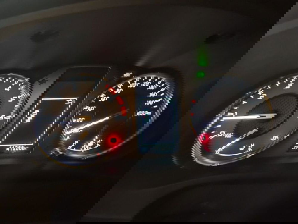 Toyota Hilux usata a Vicenza (12)