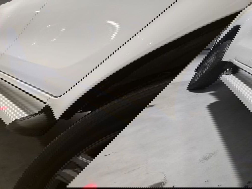 Toyota Hilux usata a Vicenza (9)