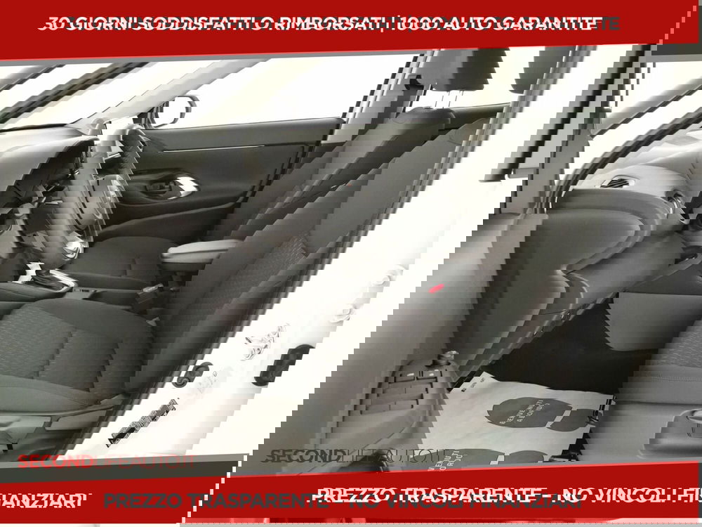 Toyota Yaris Cross usata a Roma (11)