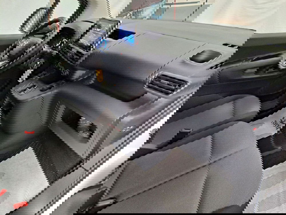 Toyota Proace City Electric usata a Roma (6)