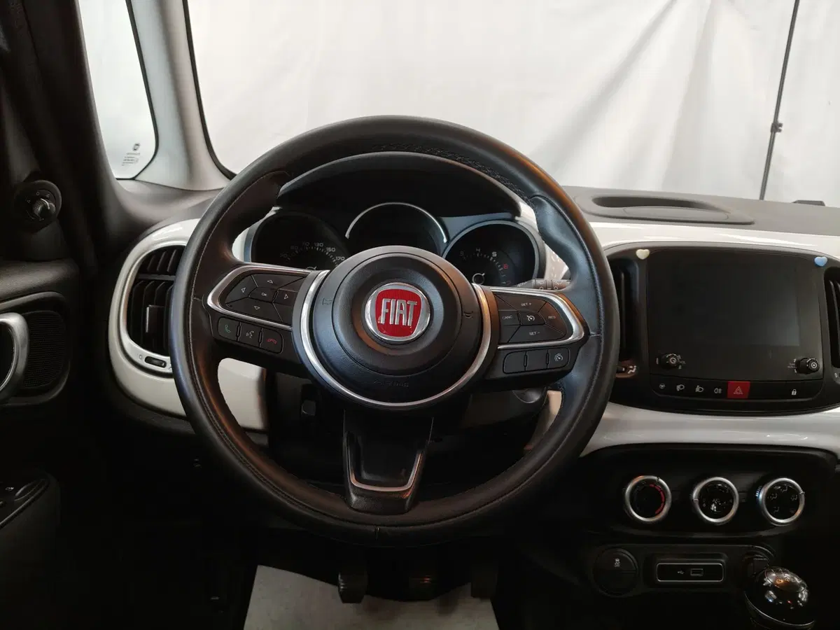 Fiat 500L usata a Roma (10)