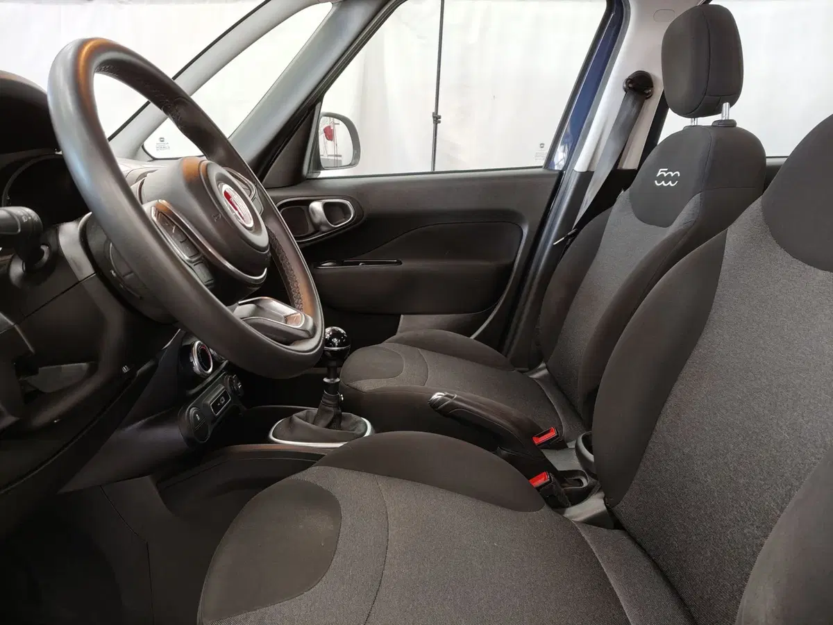 Fiat 500L usata a Roma (13)