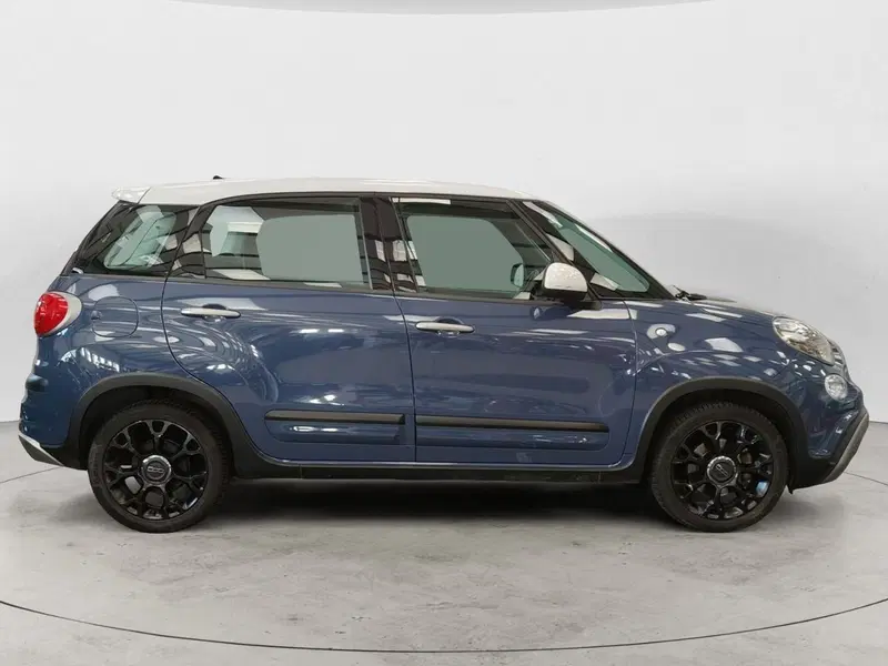 Fiat 500L usata a Roma (16)