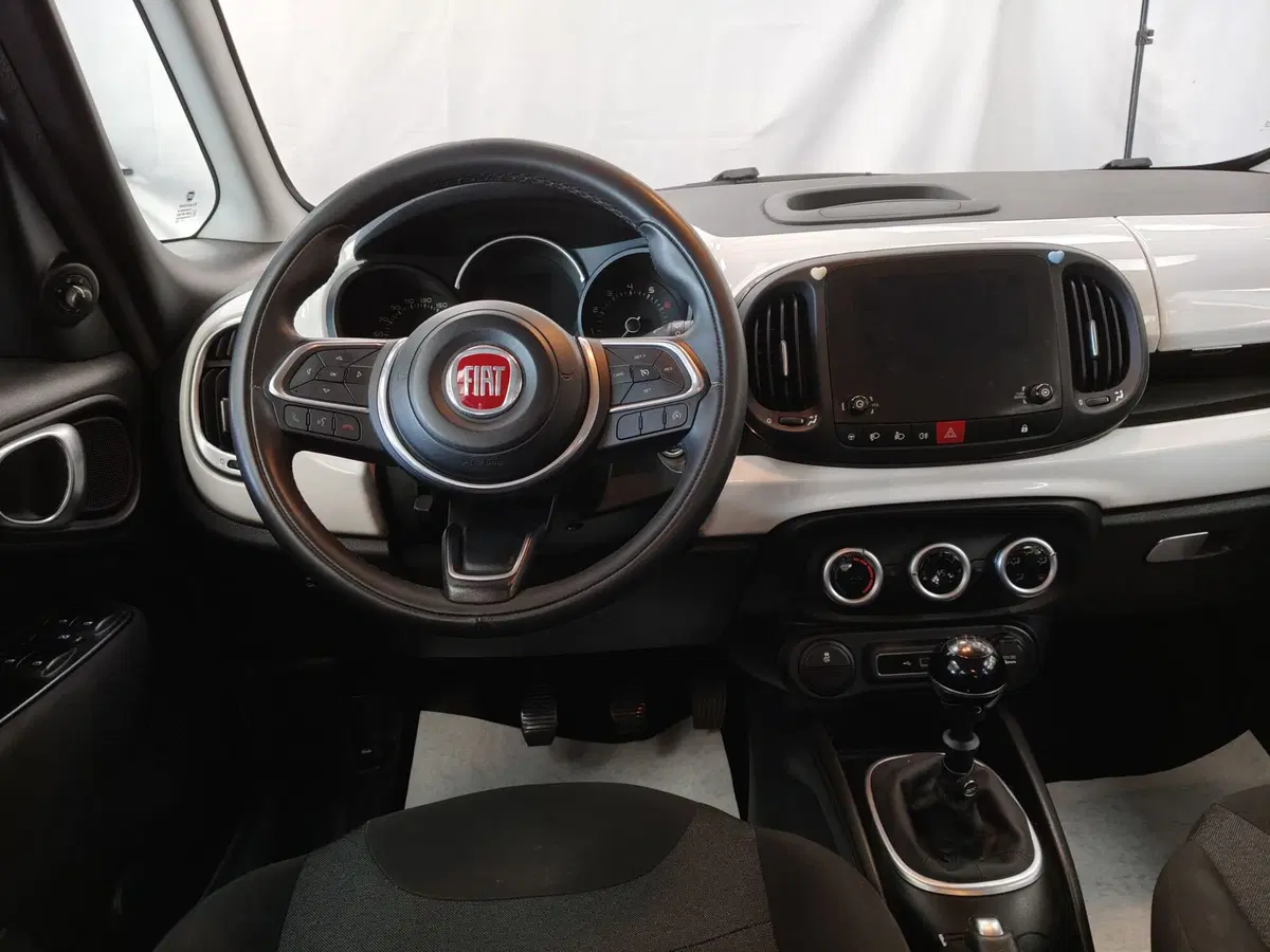 Fiat 500L usata a Roma (9)