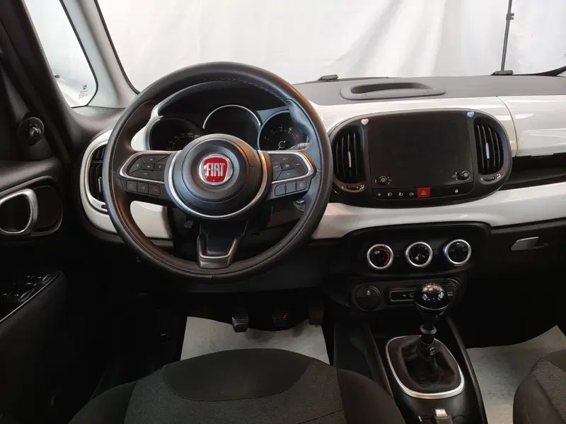 Fiat 500L usata a Roma (9)