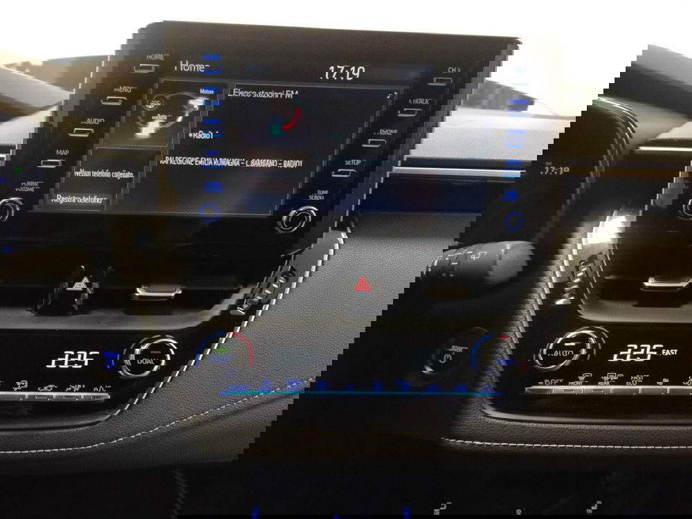 Toyota Corolla Touring Sports usata a Reggio Emilia (14)