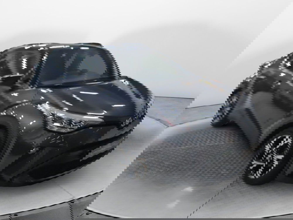 Toyota Toyota C-HR usata a Bologna (3)