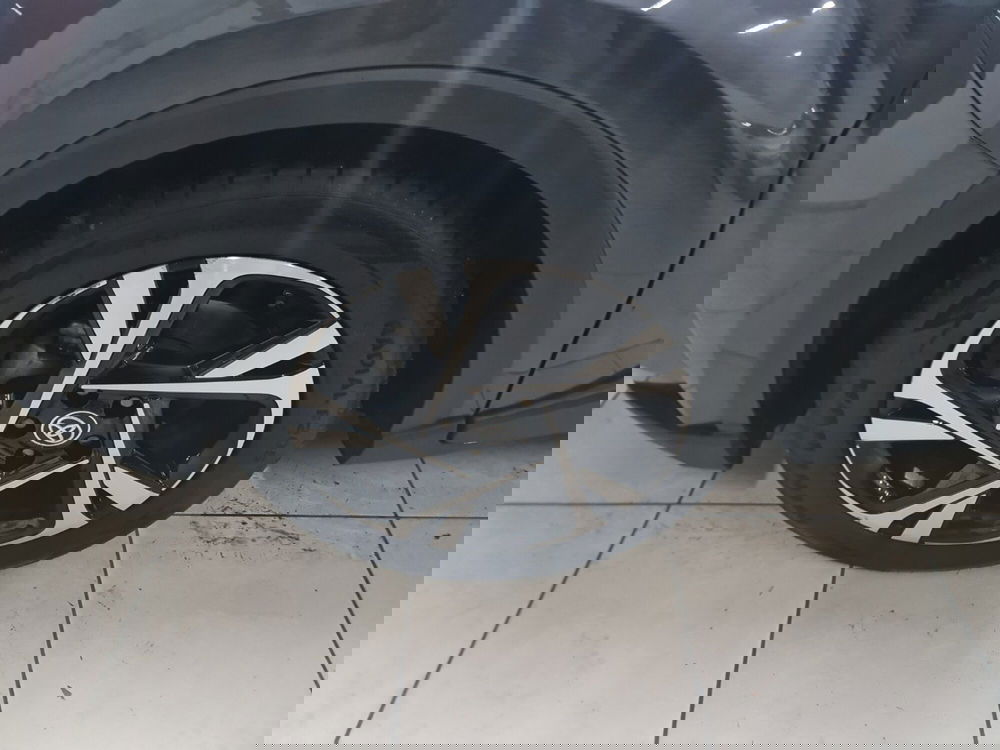 Toyota Toyota C-HR usata a Bologna (7)