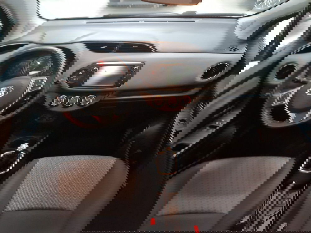 Toyota Yaris usata a Bologna (10)