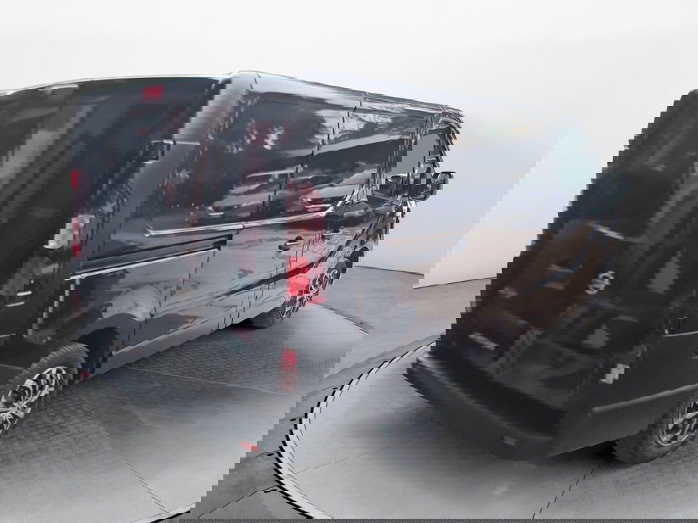 Nissan NV300 Furgone usata a Bologna (6)