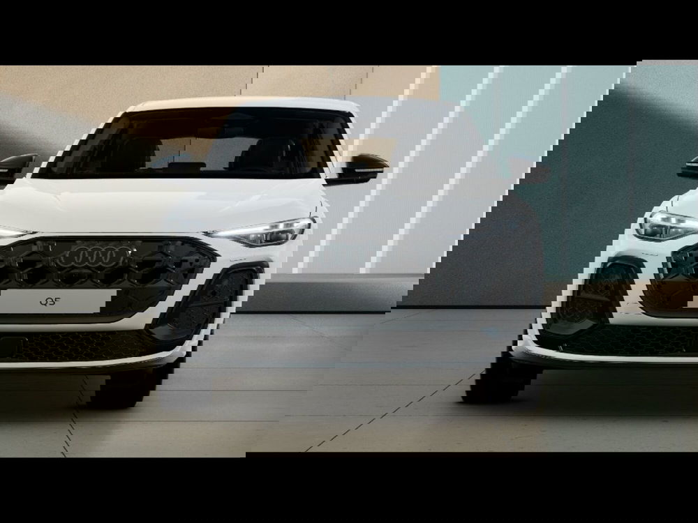 Audi Q5 Sportback nuova a Pisa (4)