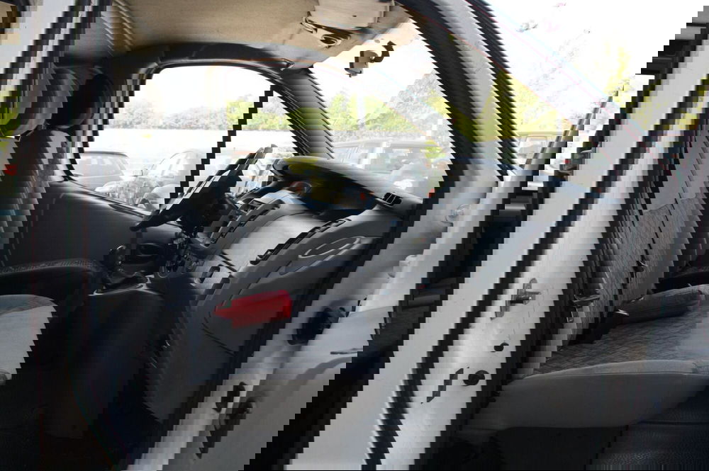 Opel Vivaro Furgone usata a Pordenone (9)