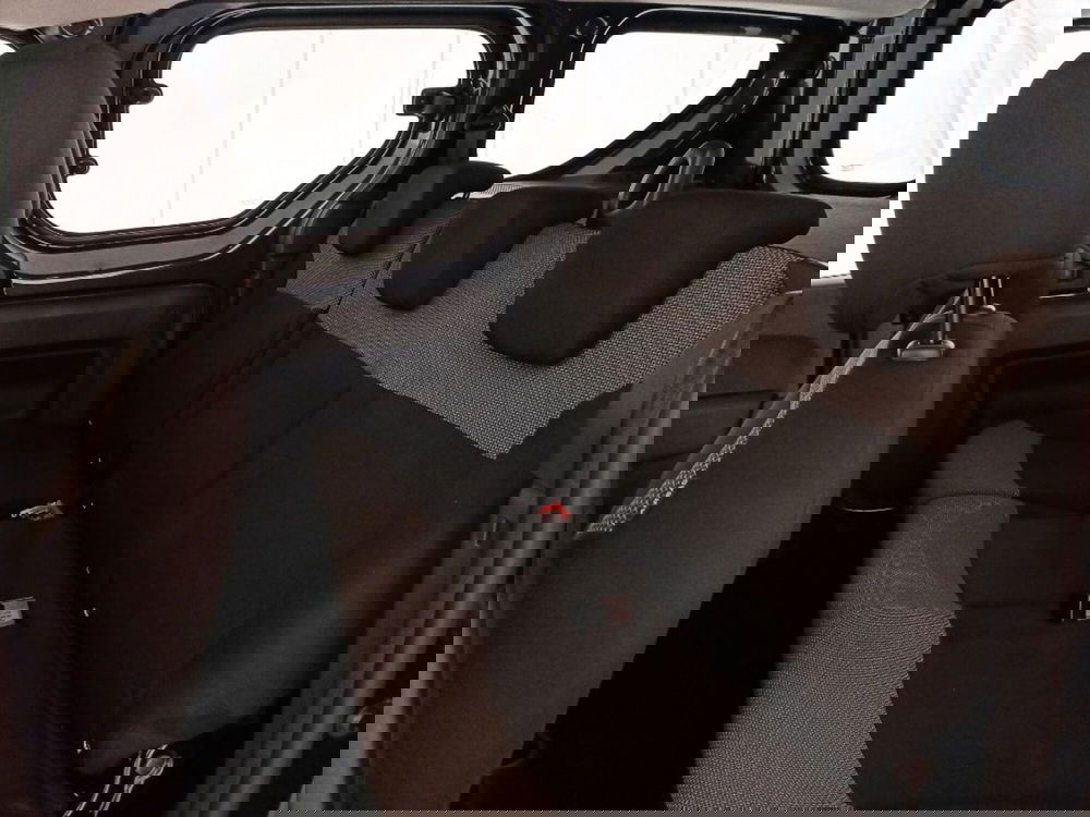 Dacia Dokker usata a Bari (8)