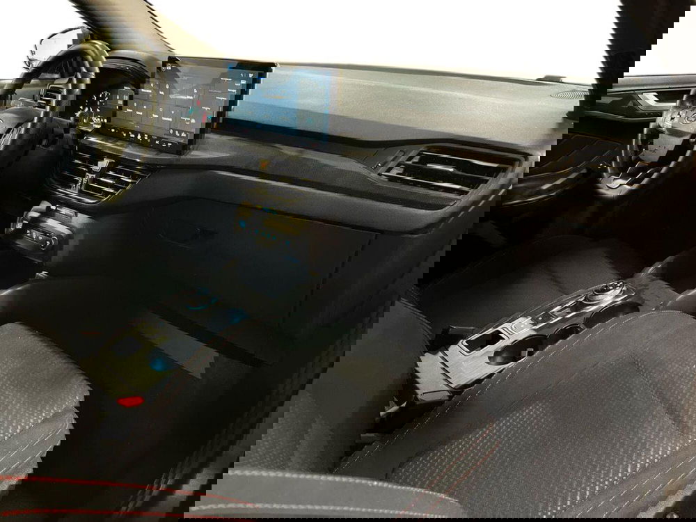 Ford Focus Station Wagon usata a Bari (9)