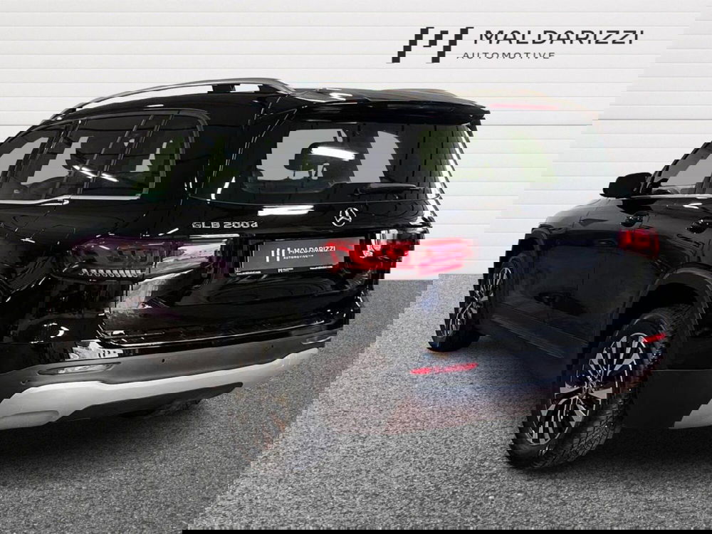 Mercedes-Benz GLB usata a Bari (4)