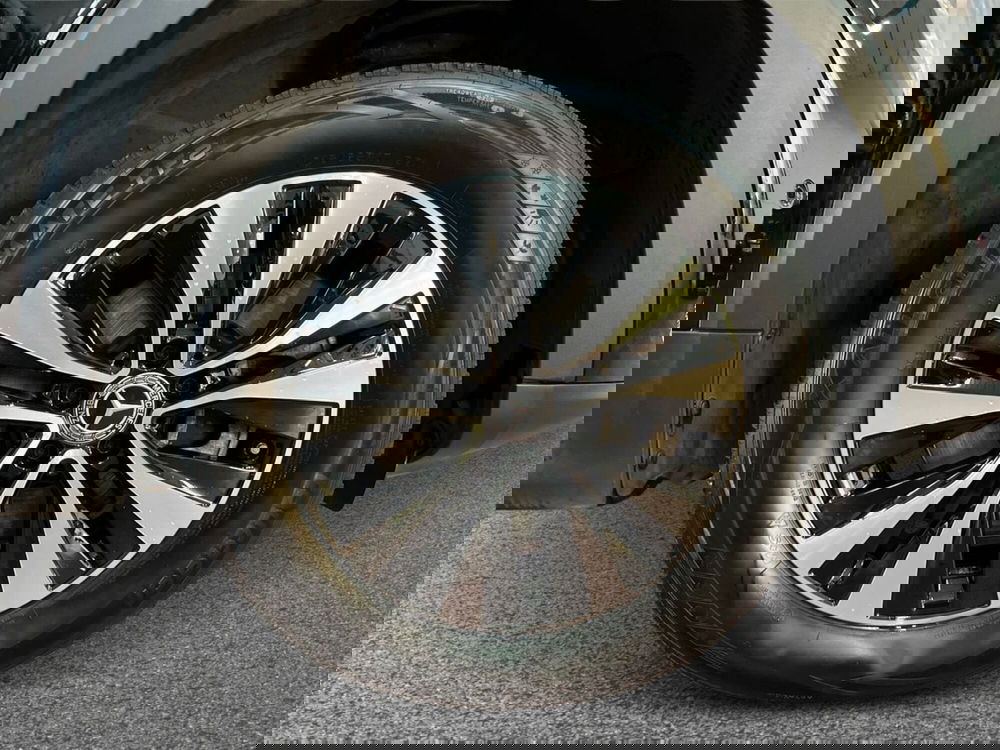 Mercedes-Benz GLB usata a Bari (6)