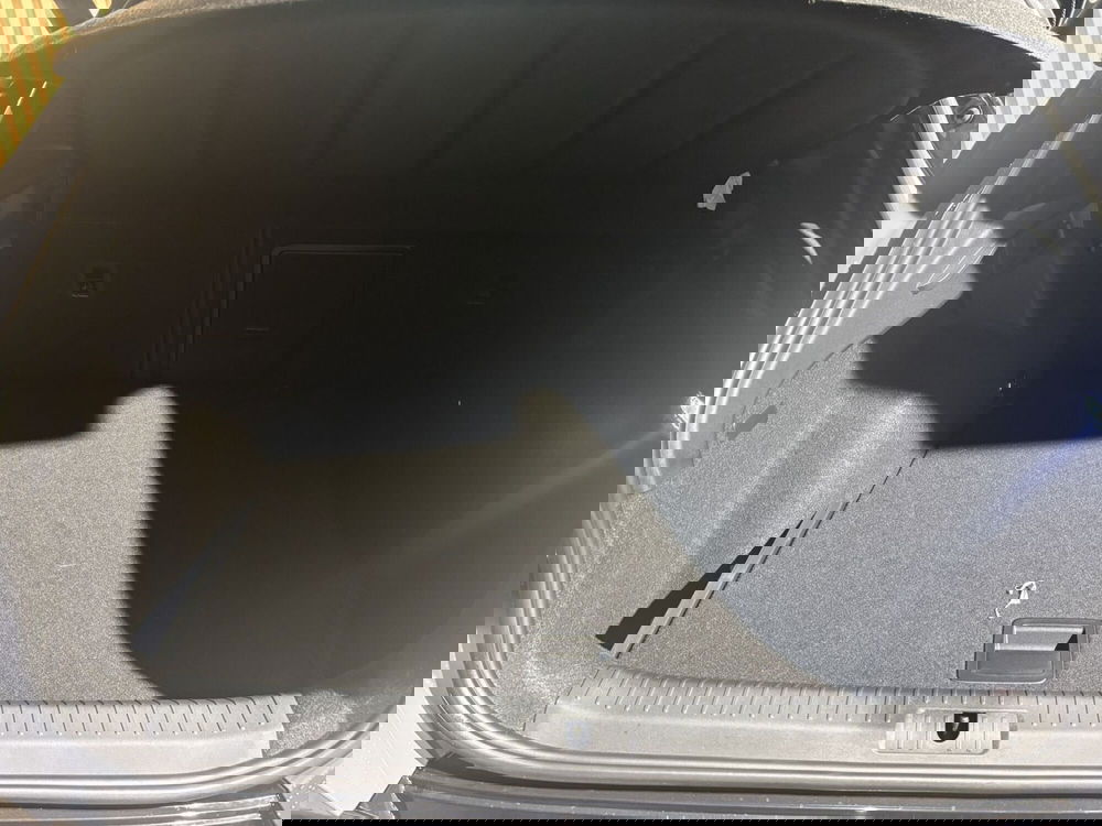 Cupra Formentor nuova a Ferrara (15)