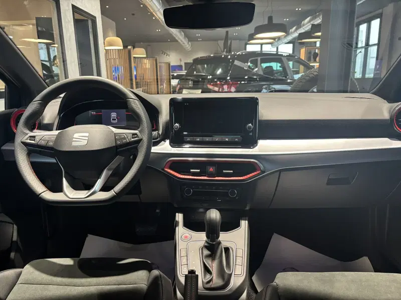 SEAT Ibiza nuova a Ferrara (12)