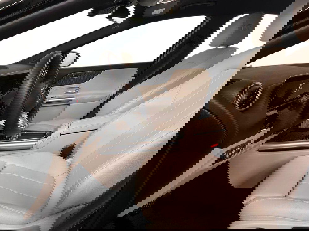 Mercedes-Benz GLA SUV usata a Milano (10)