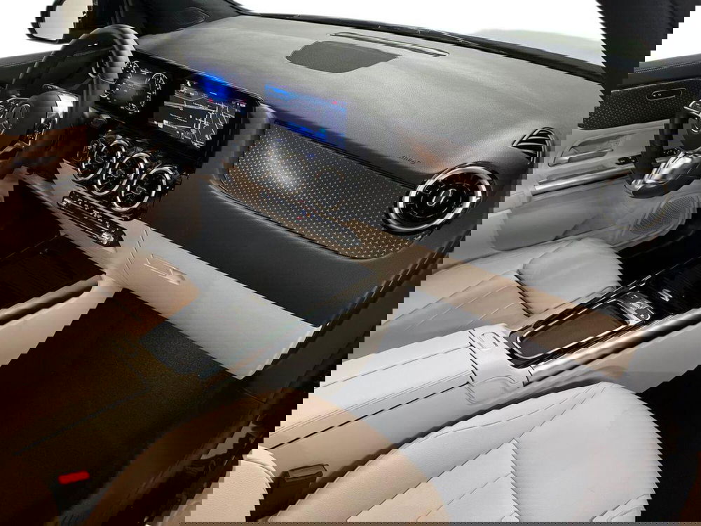 Mercedes-Benz GLA SUV usata a Milano (15)