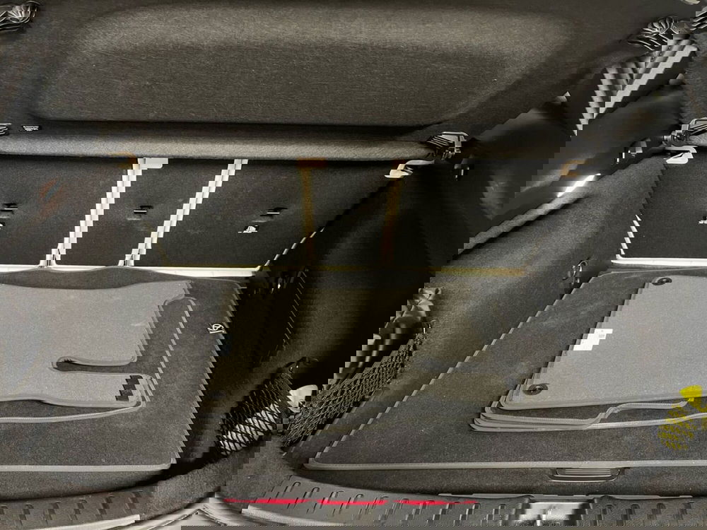 Mercedes-Benz GLA SUV usata a Milano (8)