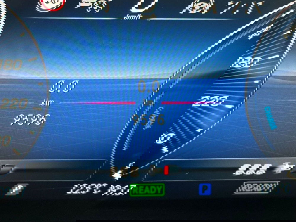 Mercedes-Benz GLA SUV usata a Chieti (10)