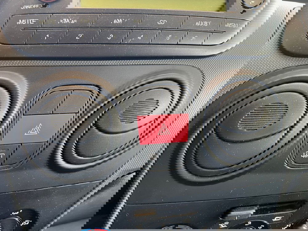 Peugeot Bipper usata a Bari (19)