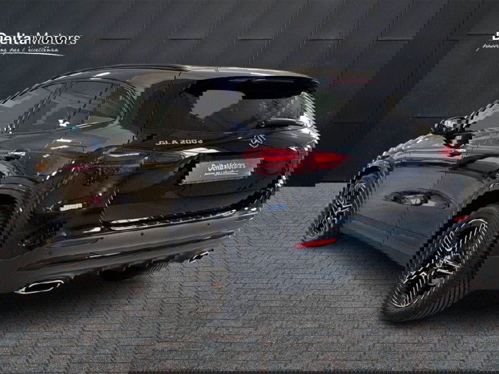 Mercedes-Benz GLA SUV nuova a Rimini (6)