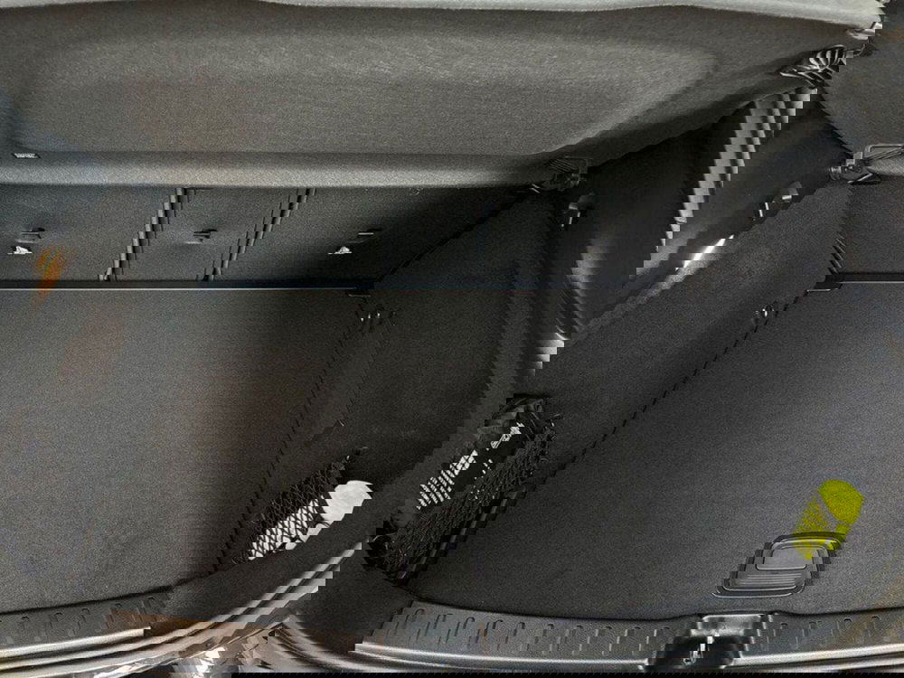 Mercedes-Benz GLA SUV nuova a Rimini (8)