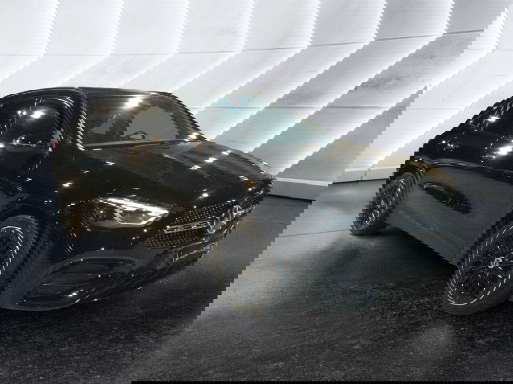 Mercedes-Benz GLA SUV usata a Caserta (3)