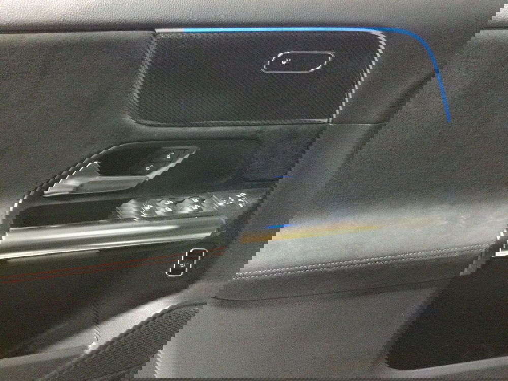 Mercedes-Benz GLA SUV usata a Caserta (9)