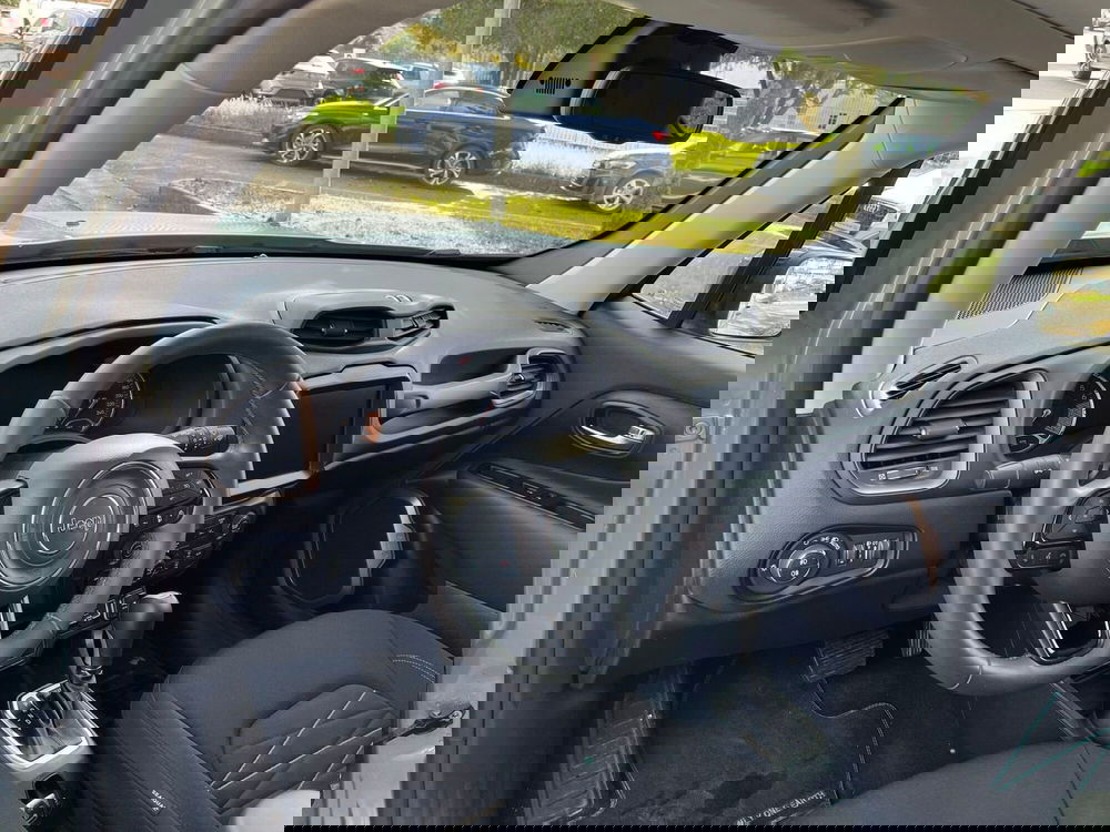 Jeep Renegade usata a Benevento (15)