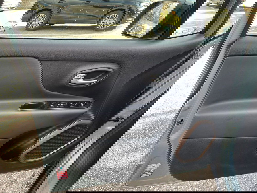 Jeep Renegade usata a Benevento (17)